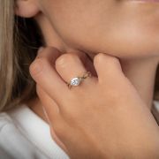 Zásnubní prsten Quiblen